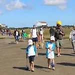 Haushaelfte-poppenspaeler * Sankt Peter-Ording