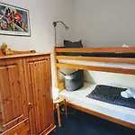 Haushaelfte-poppenspaeler Holiday home Bohl