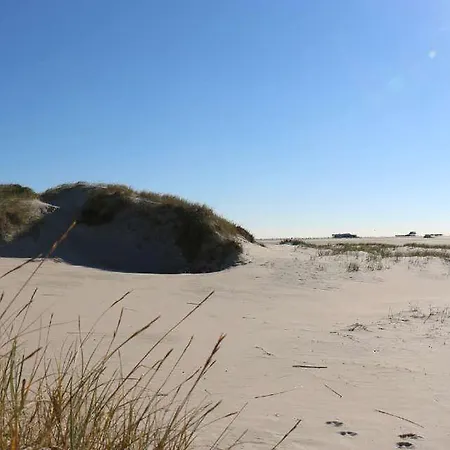 Haushaelfte-poppenspaeler * Sankt Peter-Ording